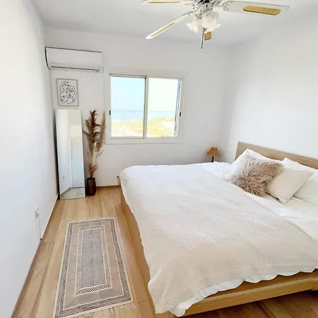 Healthy Vacation With Sea View, Pool, 2 Double Beds *