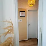 Apartment Holistic Homes - Sea View, Pool, 2 Double Beds