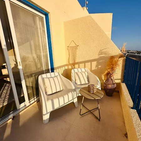 Апартаменты Healthy Vacation With Sea View, Pool, 2 Double Beds *