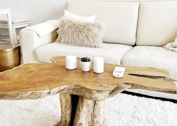 Healthy Vacation With Sea View, Pool, 2 Double Beds