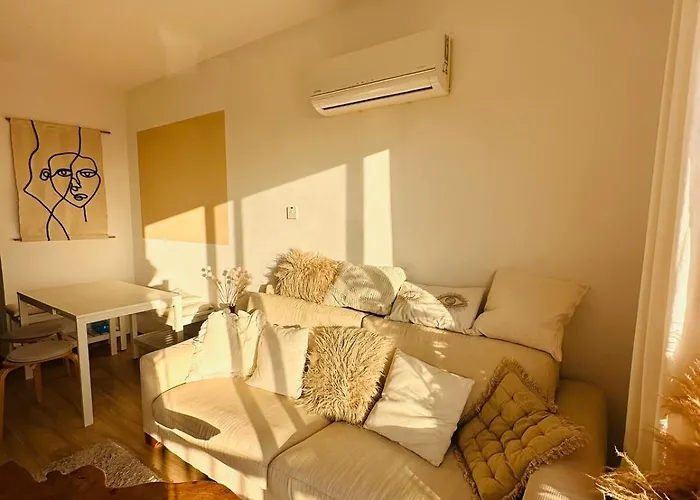 Holistic Homes - Sea View, Pool, 2 Double Beds Klorakas